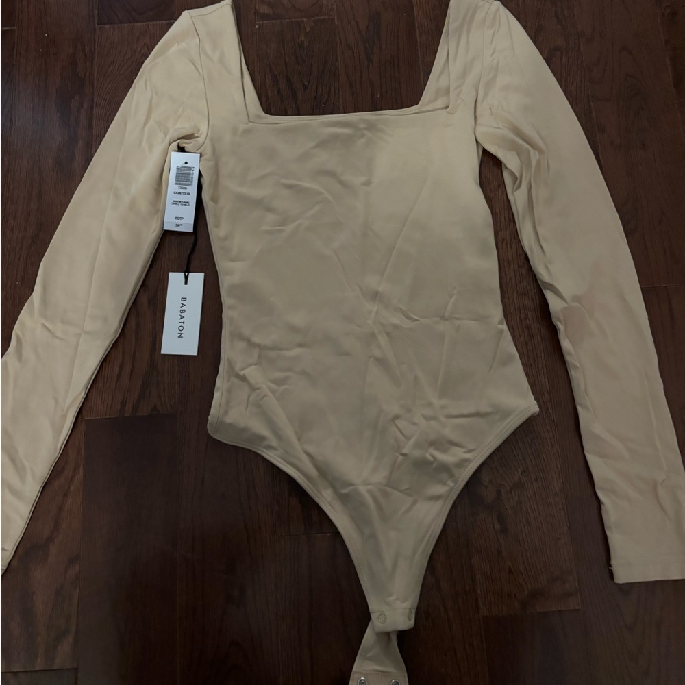 Aritzia Babaton Contour Long Sleeve Bodysuit